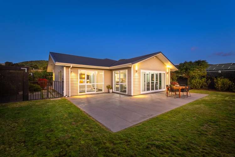 2 Bluewater Place Paraparaumu_1