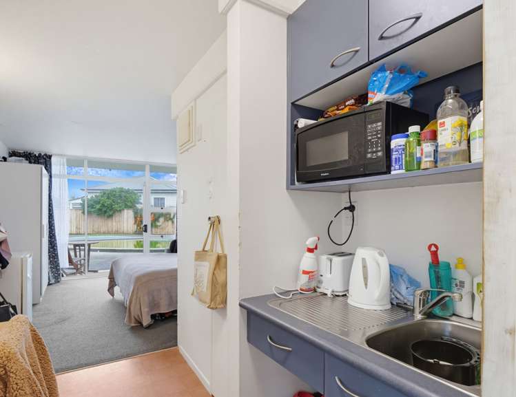 1 Hurworth Place College Estate_15