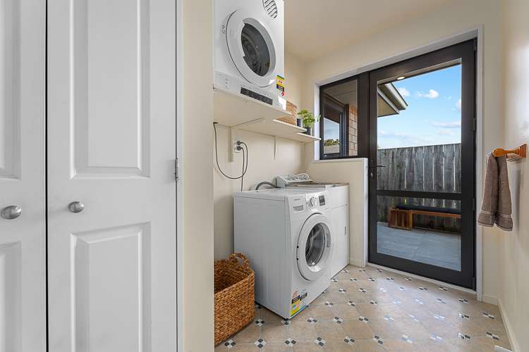 26 Hilton Place Blenheim Central_16