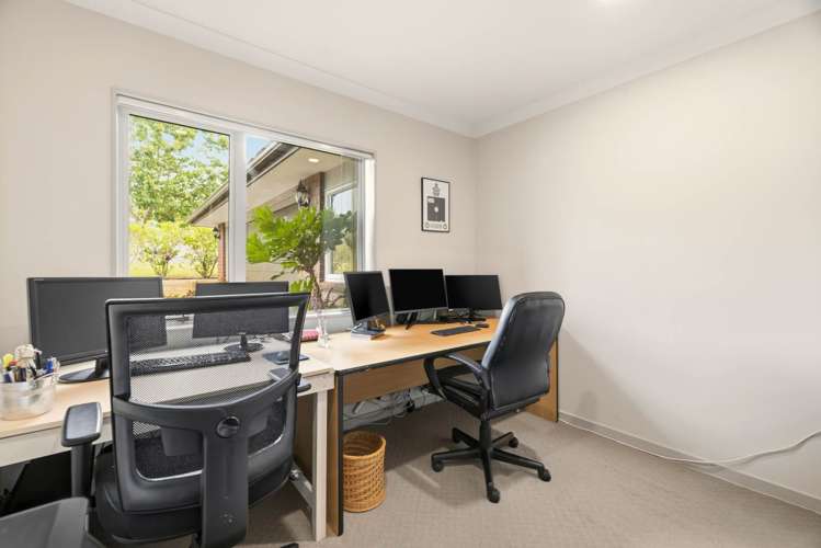 104 Waterside Drive Pyes Pa_21