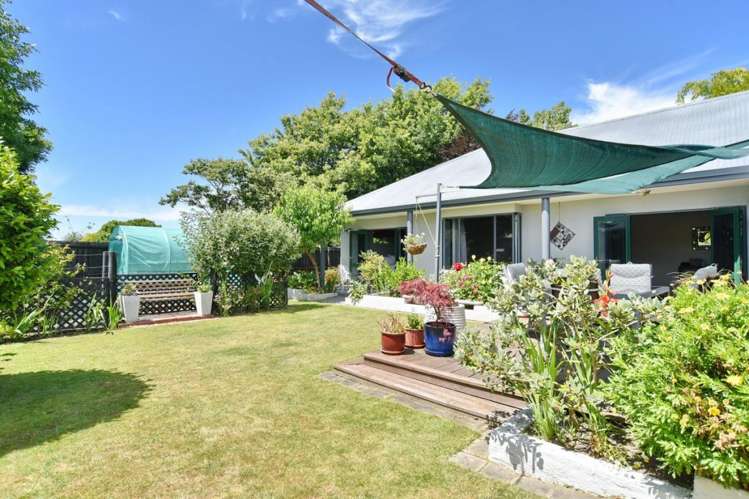 21 Thornwood Place Redwood_25