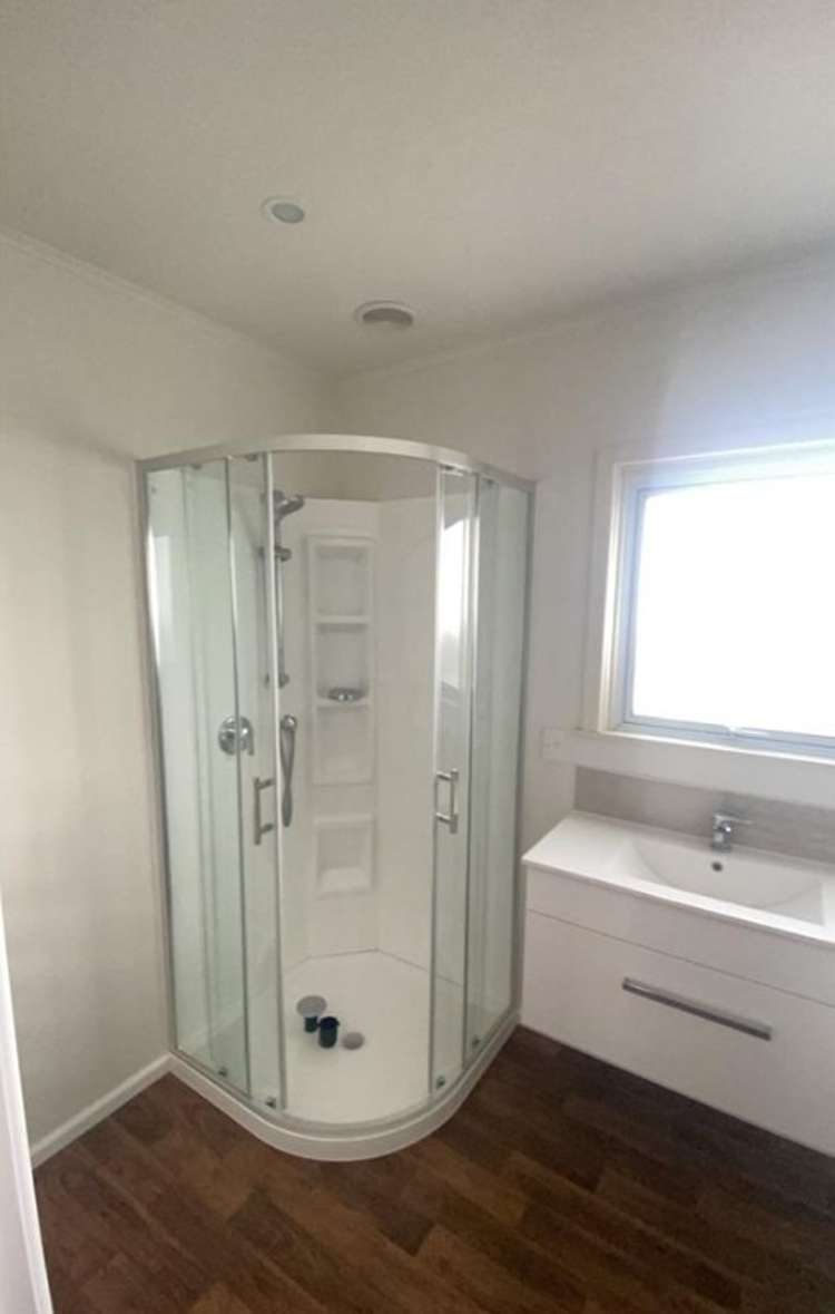 22 Neale Avenue Stoke_5