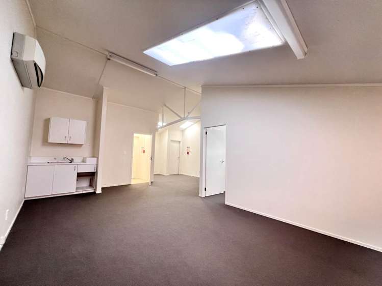 5-15 Victoria Road Devonport_1