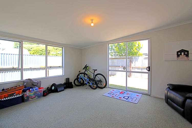 2/183 Guppy Road Taradale_10