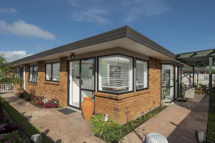 15a Laburnum Glen Mount Maunganui_13