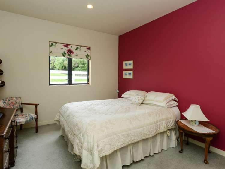 9 Brooker Place Waipukurau and Surrounds_13