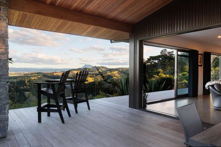 541 Manawahe Road Manawahe_24