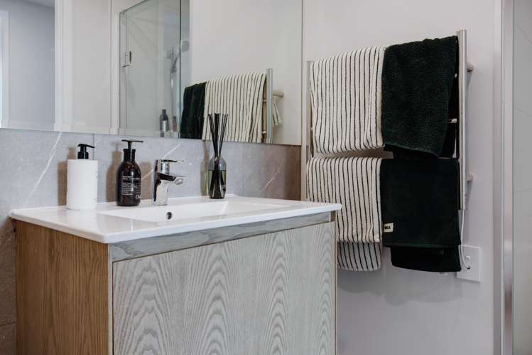 302/1 Enfield Street Mount Eden_18