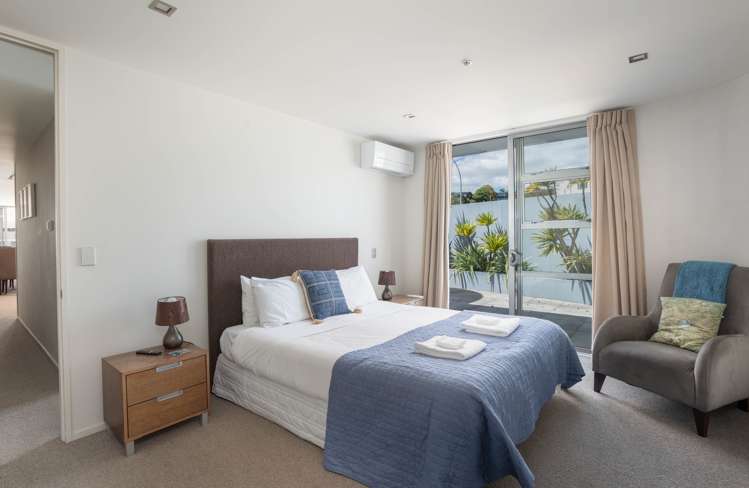 5/2 Lowell Place Waipahihi_6