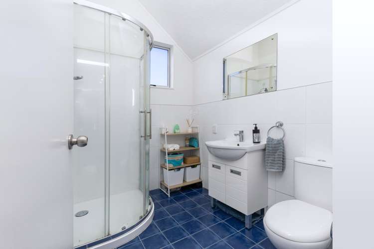 8/67a Spring Street Onehunga_15