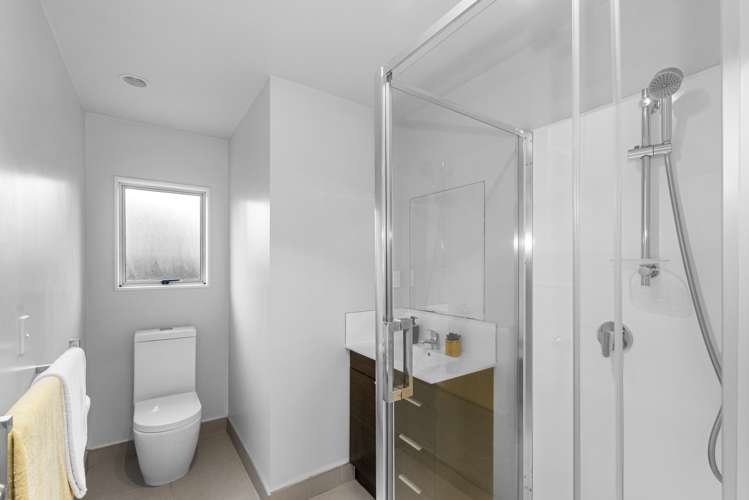 7 Wattle Street New Lynn_11