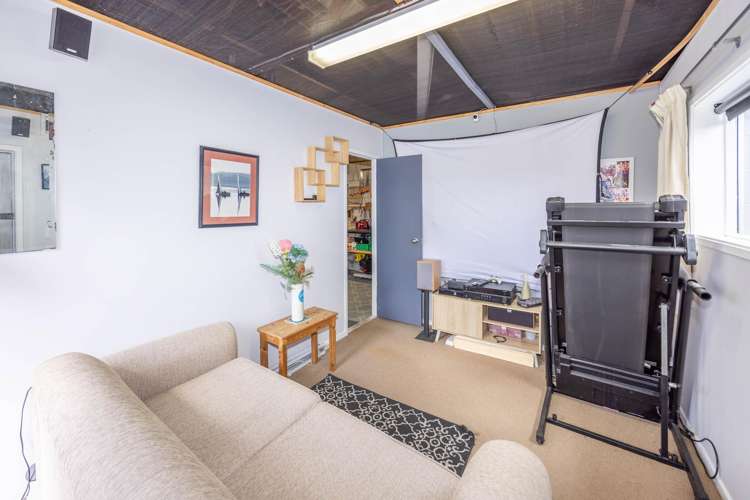 56 Karen Crescent Dinsdale_37