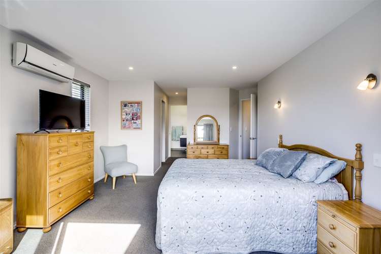 16 Kapiti Drive Poraiti_9