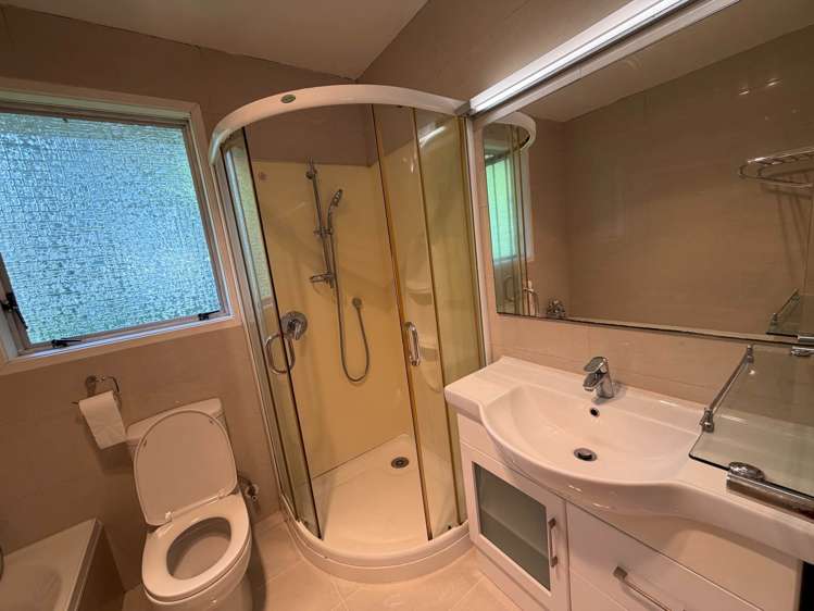25 Trias Road Totara Vale_15