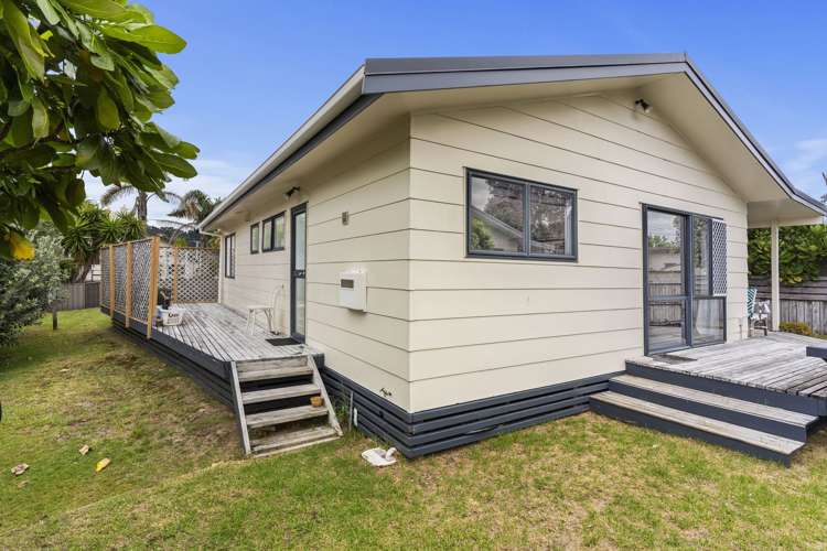 104b Linton Crescent Whangamata_15