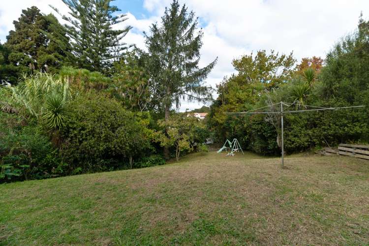 42 West Lynn Road Titirangi_23