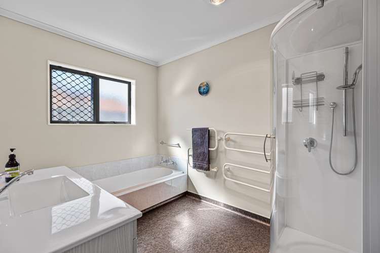 23 Olympus Grove Papamoa_15