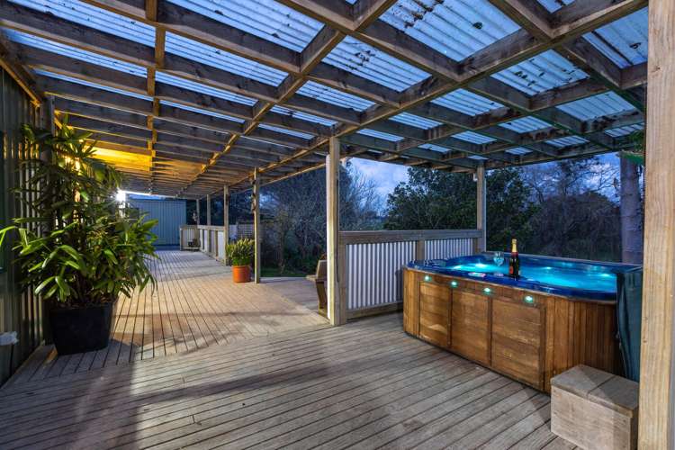 979 Kaipara Flats Road Kaipara Flats_2