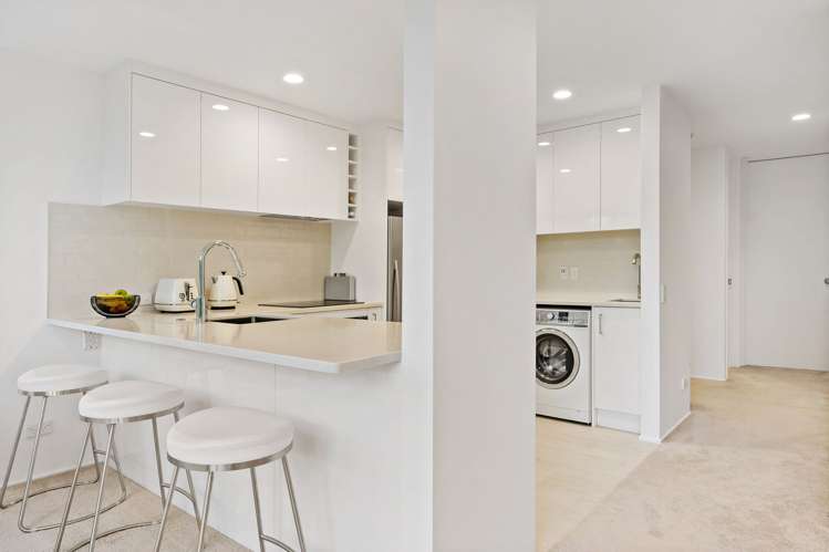 16/7 Cliff Road Saint Heliers_18