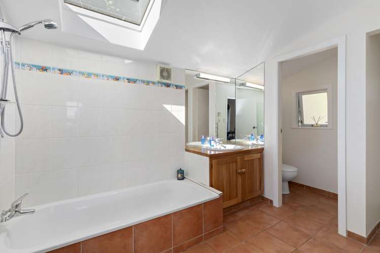 15 Kotari Road, Days Bay Eastbourne_17