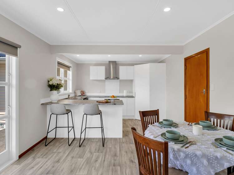 54 Devon Road Springvale_6