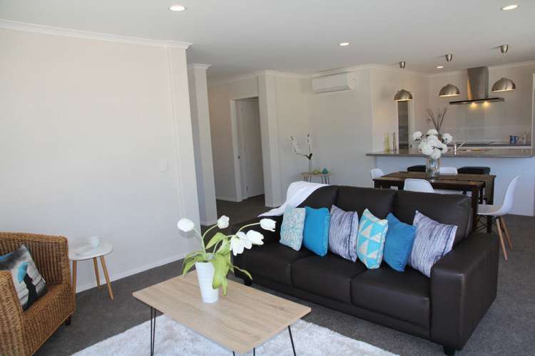 4 Cooke Farm Grove Waiwhakaiho_5