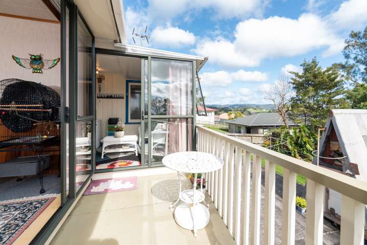 37 Forest Hill Road Henderson_24