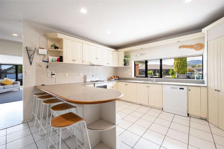 3 Coleridge Place Stoke_3