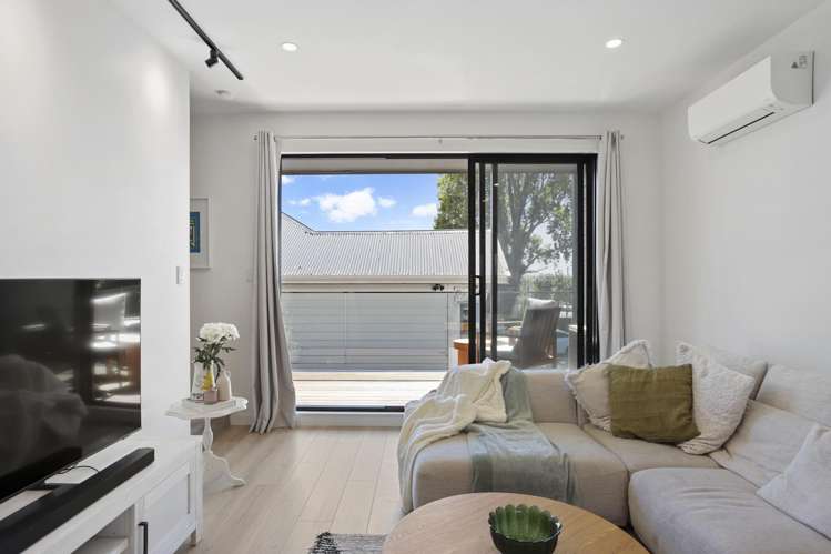 2/29 Roberton Road Avondale_3