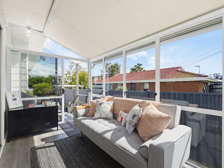 5 Hetherington Road Ranui_18