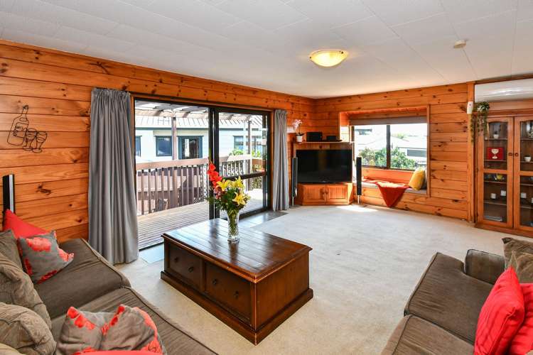 33 Kingseat Road Patumahoe_6