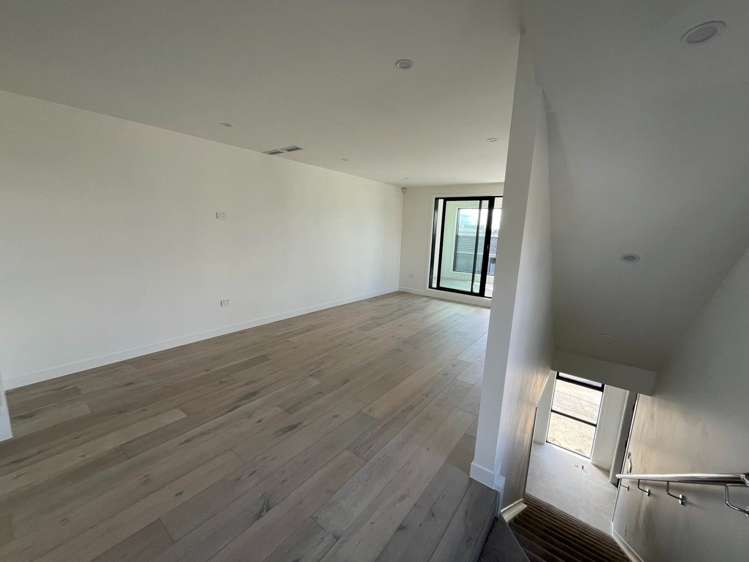 1/7 Erson Avenue Royal Oak_8