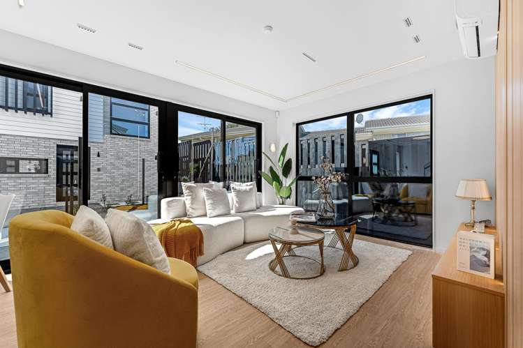 7D Sirius Place Botany Downs_3