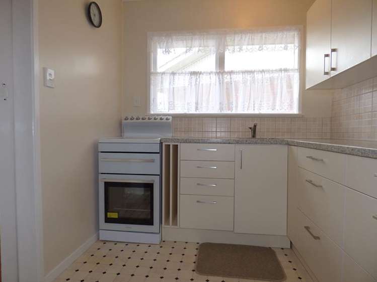 2/98 Grey Street Onehunga_1