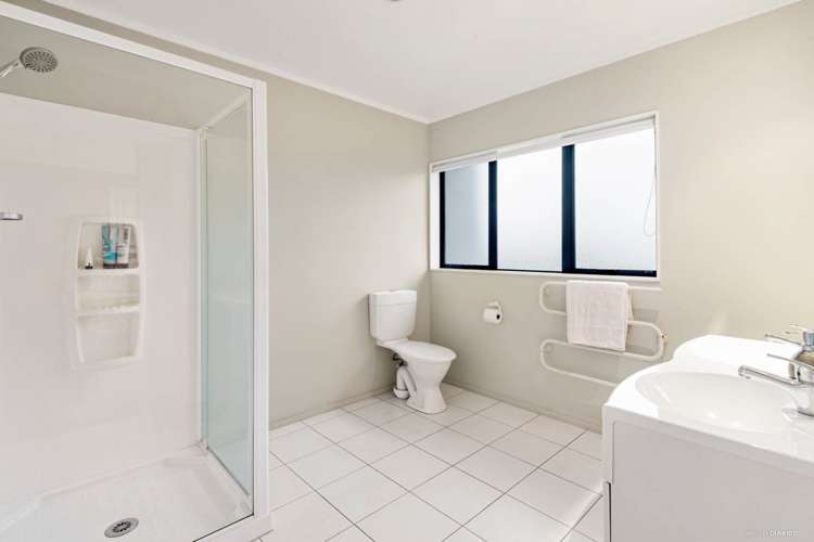 4a Tuscany Way Te Atatu Peninsula_14