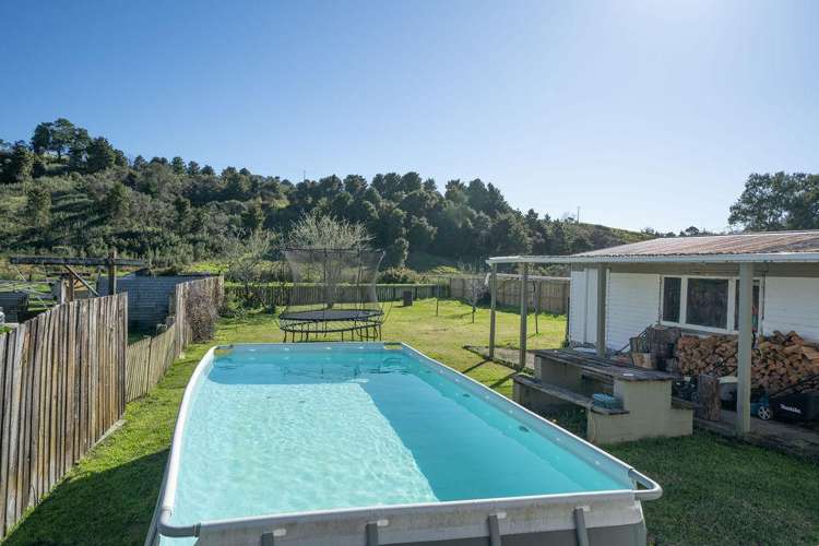79 Valley Road Hikurangi_17