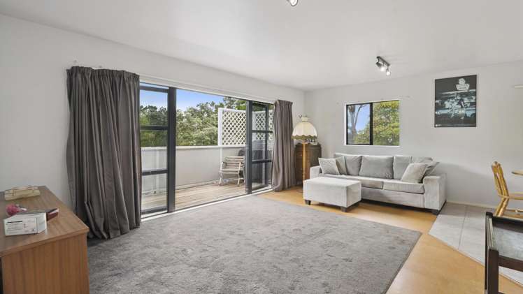 22 Claverdon Drive Massey_3