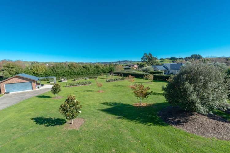 11 Genevieve Way Whatawhata_12