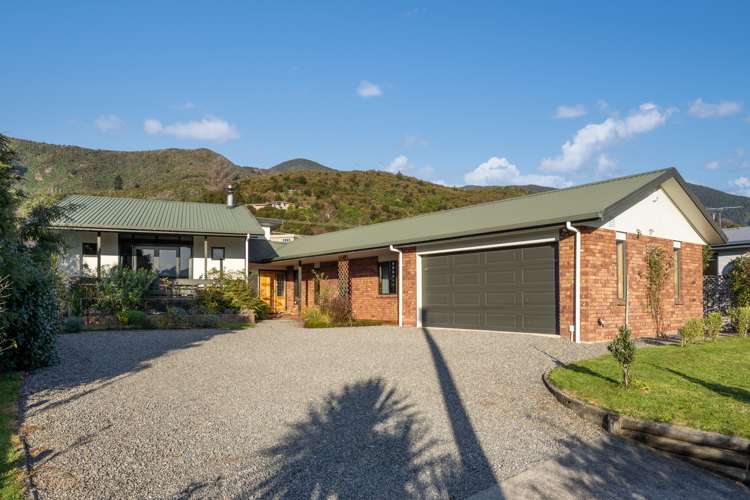 15 Boons Valley Road Waikawa_6