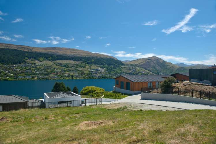 10 Red Deer Rise Kelvin Heights_17