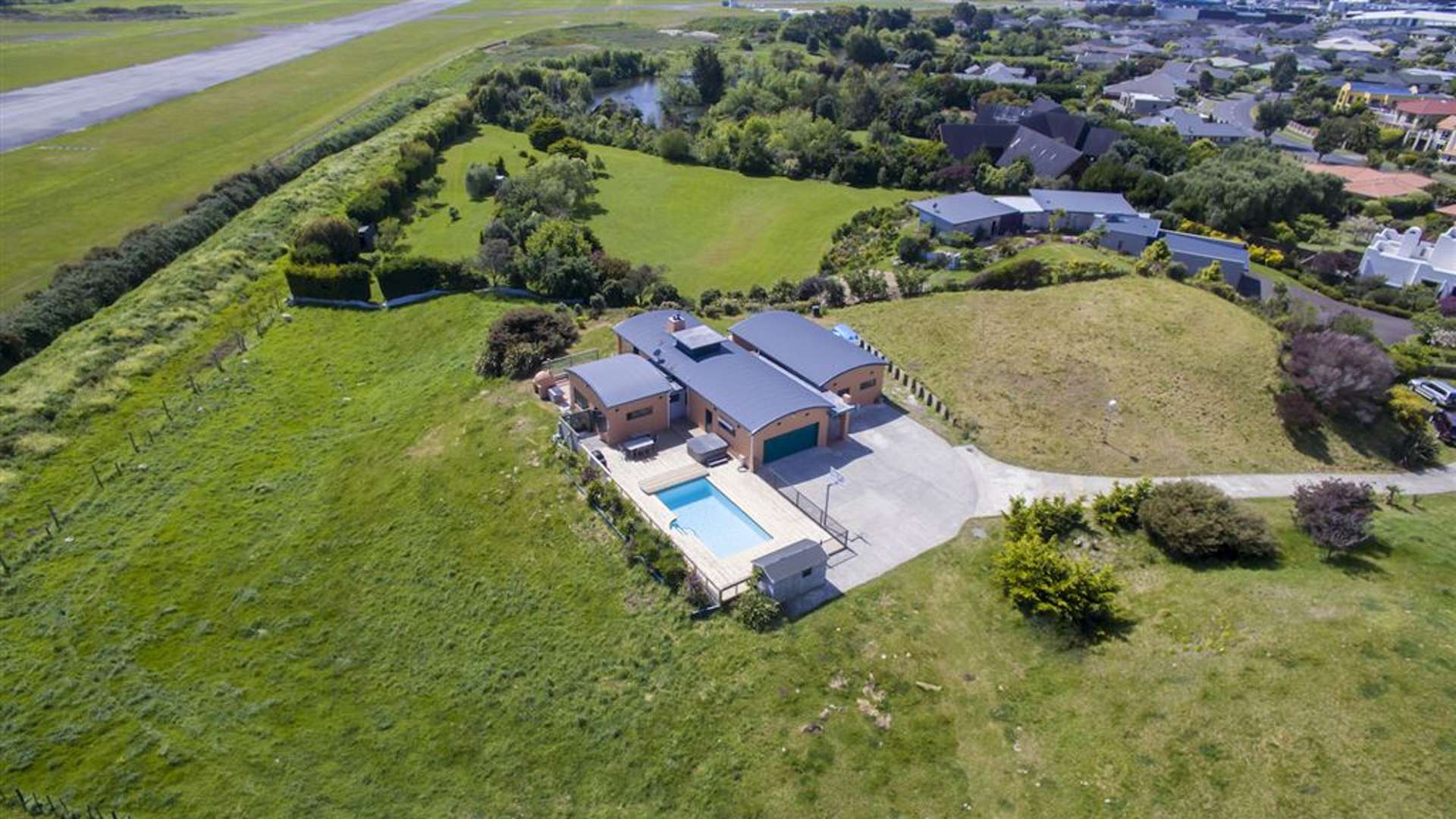 160 Milne Drive Paraparaumu_0