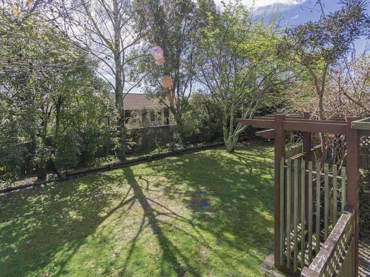 46 Farnham Drive Richmond_6