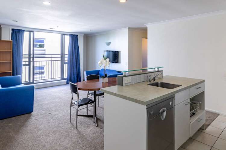 2k/160 Symonds Street Eden Terrace_1