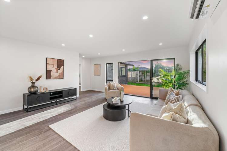 75b Farquhar Road Glendene_23