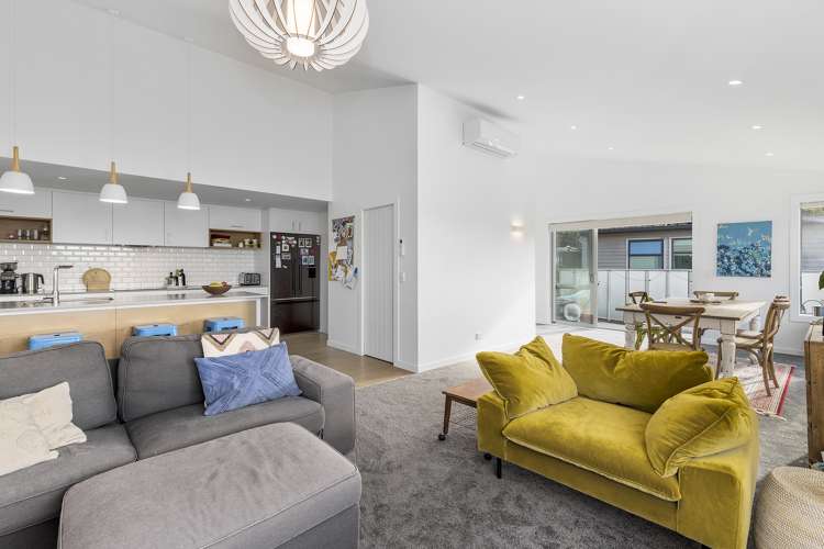 216c Sutherland Road Lyall Bay_5