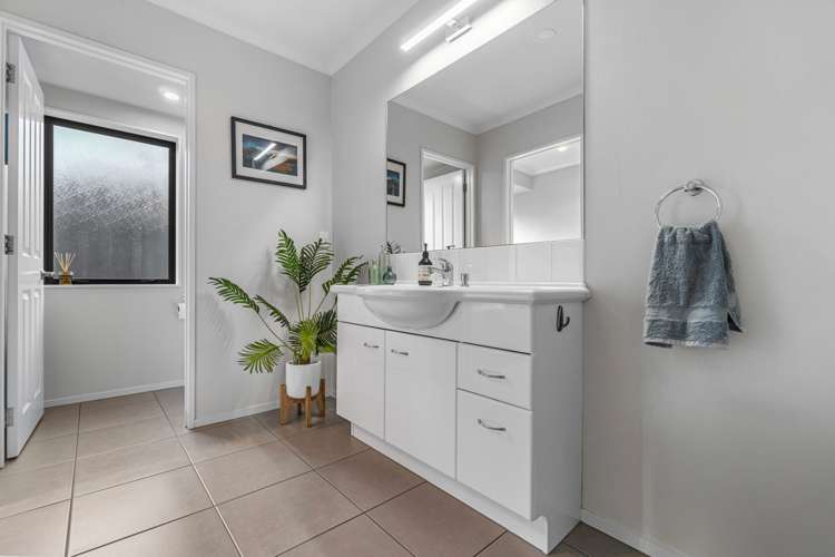 13 Ebony Court Rototuna North_17