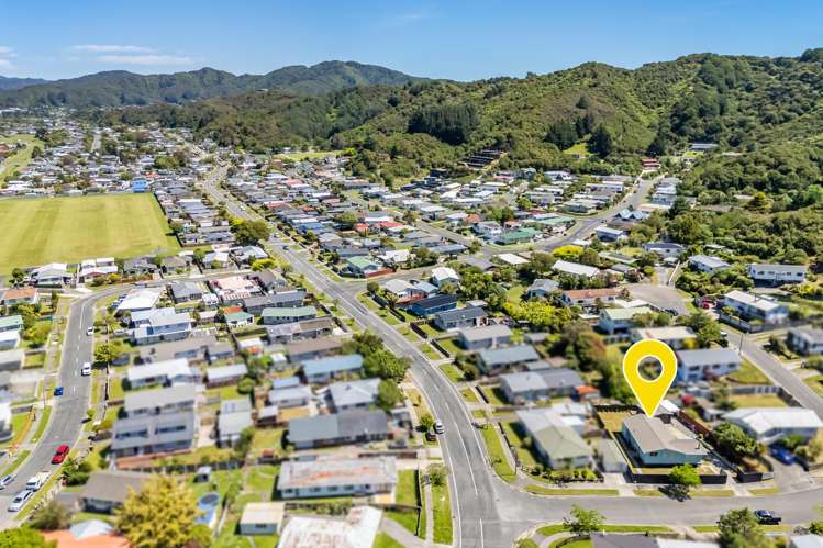 3 Newburn Grove Wainuiomata_28