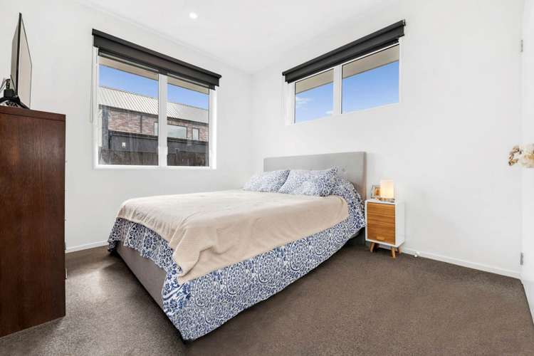 8 Seventh View Avenue Beachlands_18