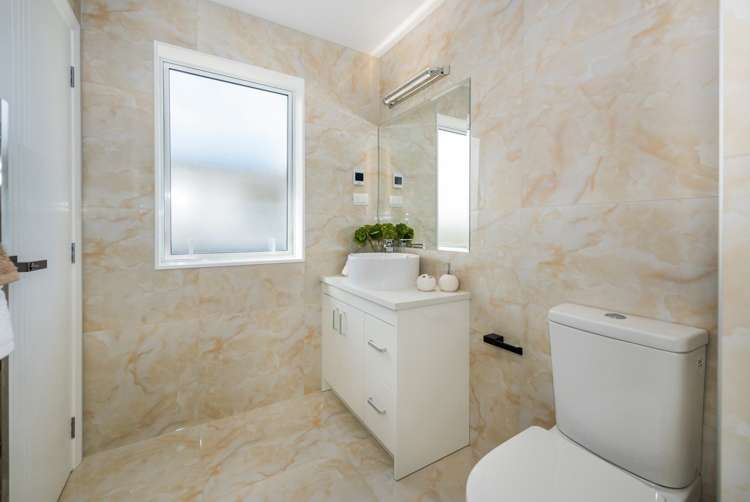 38 Bounty Road Long Bay_18