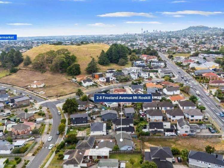 2/8 Freeland Avenue Mt Roskill_4